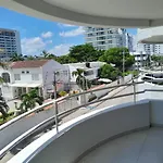 Condominio En La Playa De Crespo